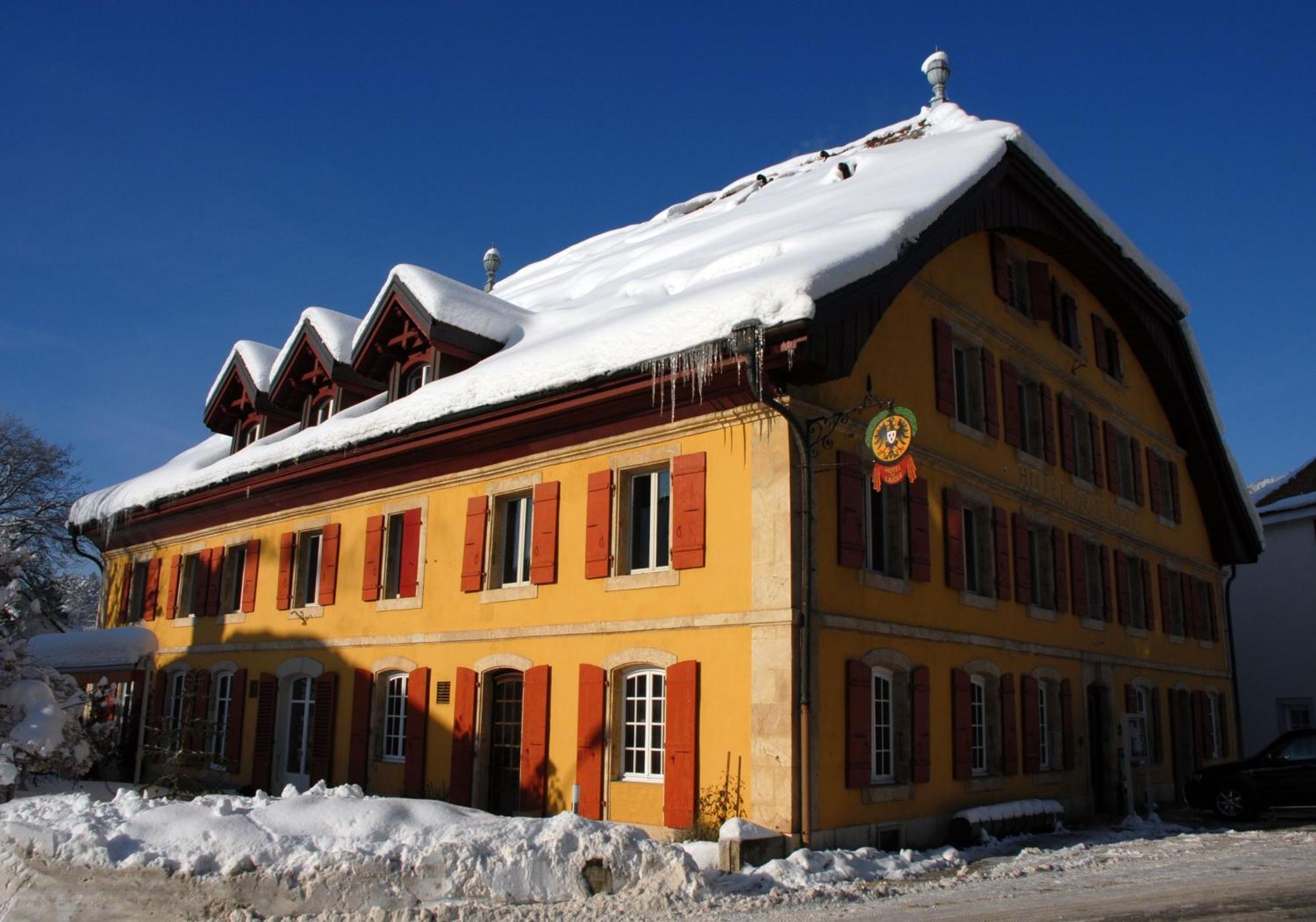 Hotel De L'Aigle Couvet Bagian luar foto